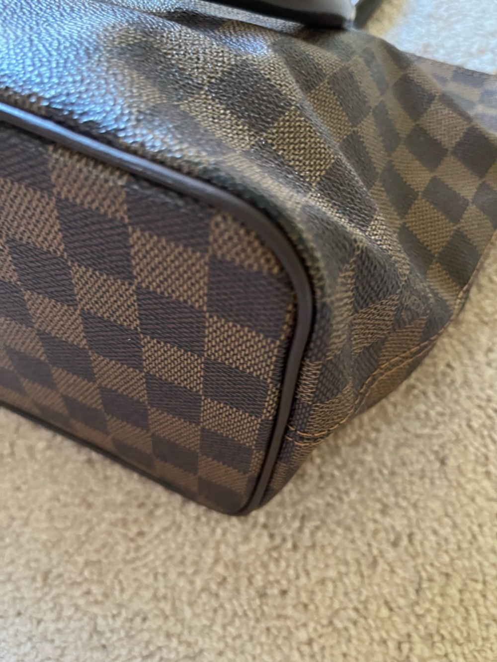 Louis Vuitton Saleya Handbag in Damier Ebene - Picture 13 of 15
